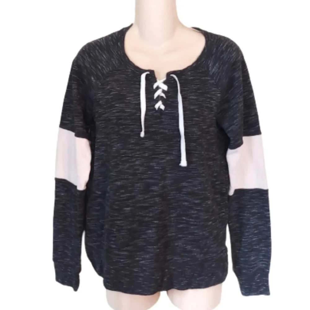 SO Perfect Crew Perfectly Soft Dark Gray and Pink Sweatshirt Size Women's Small